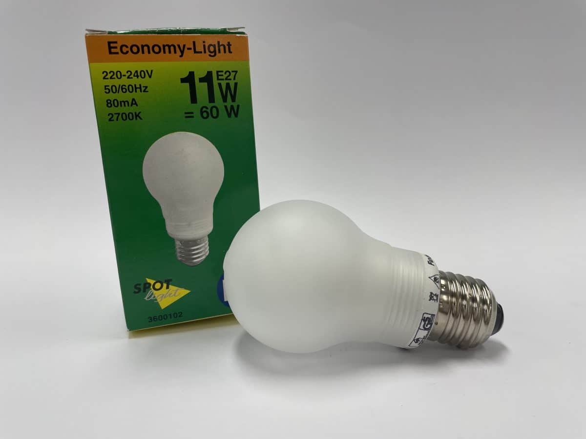 Spot Light Standaard opaal economy light 11 watt 55mm e27